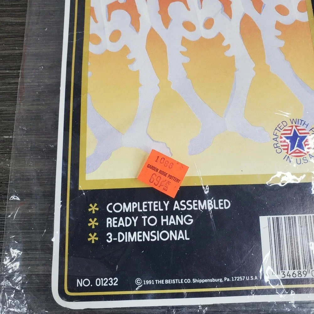 NOS‎ Beistle Halloween Decoration Skeleton Garland White Tissue 1991 11.5